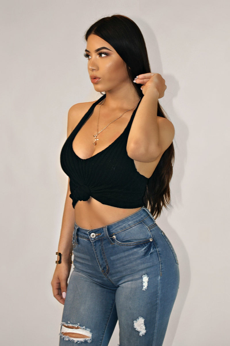 BLK LO'REAL KNITTED CROP TOP